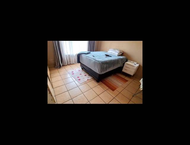 2 BEDROOM APARTMENT FOR SALE IN THE ORCHARDS